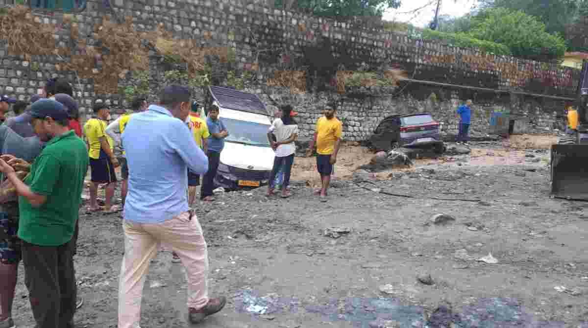 मुसीबत: मुनिकिरेती मे हुई बरसात, SDRF के लिए हुई मुसीबत…